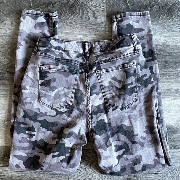 Nine West Womens 'Gramercy Skinny Ankle' Camouflage Pants-Gray-Size 8-GUC - Picture 6 of 6